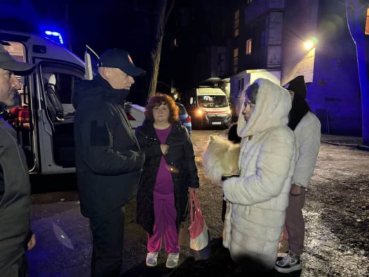 Через атаку безпілотника в Одесі евакуйовано 130 людей: троє отримали травми