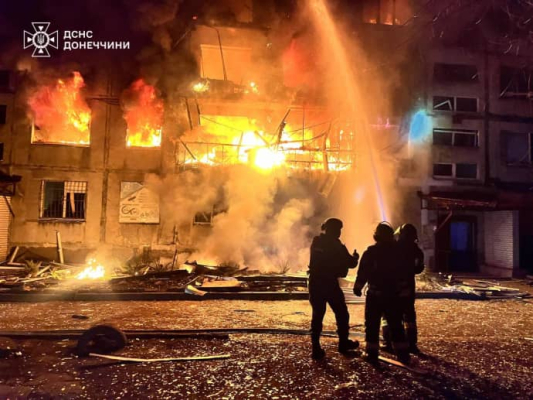 Обстріл Добропілля на Донеччині: щонайменше 11 загиблих, 30 поранених