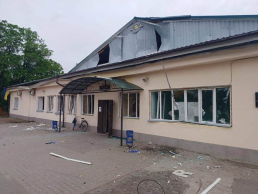 Обстріл вокзалу в Балаклії: Електричка була у 15 метрах від влучання