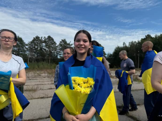 Особливий обмін: Україна повернула з полону РФ ще 49 захисників і цивільних
