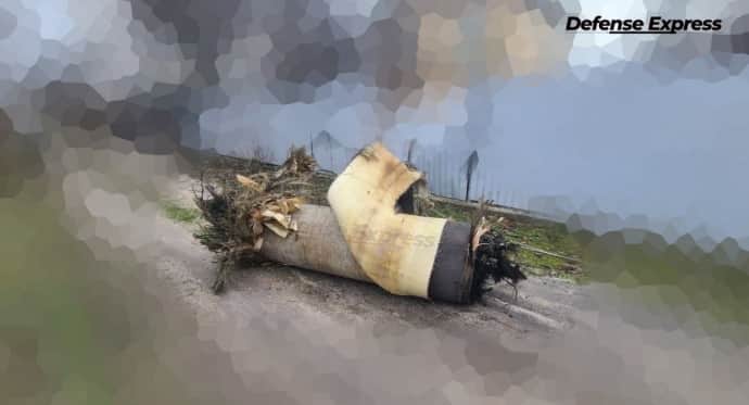 Після ранкової атаки у Києві знайшли уламки російської ракети ''Циркон''