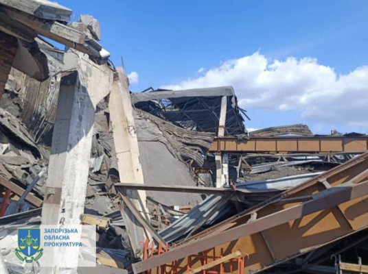 Ракетний удар по підприємству в Запоріжжі: загинуло троє людей