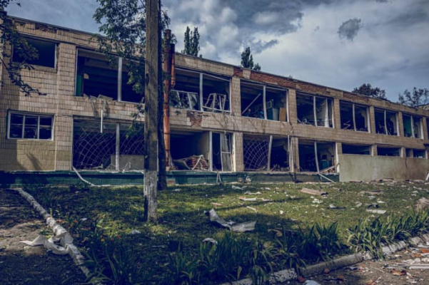 У Сумах завершили розбір завалів, Зеленський показав фото