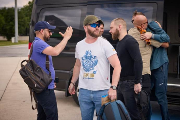 У Зеленського пояснили повернення захисників ''Азовсталі'': За результатами переговорів