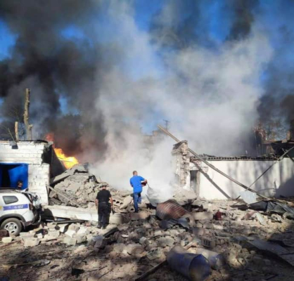 Удар росіян по Кривому Рогу: одна людина загинула, 3-х врятували з-під завалів
