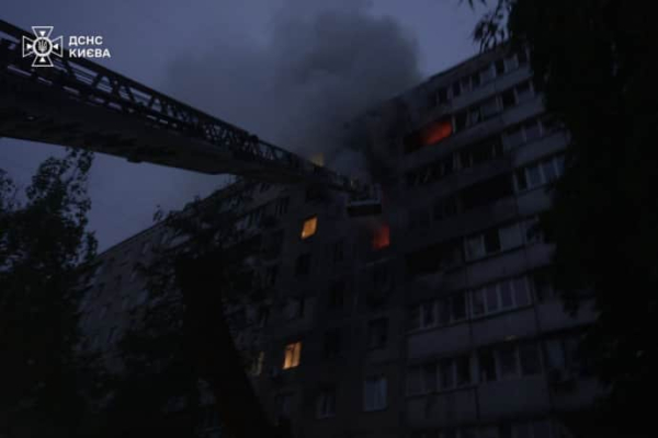 Внаслідок ворожої атаки в Києві 2 загиблих, 8 постраждалих, серед них – 4 дітей