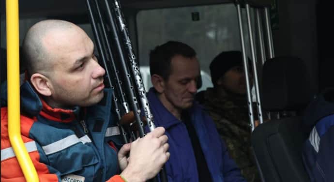 З полону повернули 25 українців, серед яких захисники ''Азовсталі'' та перші важкохворі